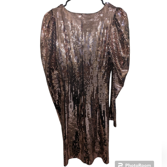 Zara Gold Sequined V-Neck Ruched Mini Bodycon Dress Sz X-Small - Picture 5 of 8